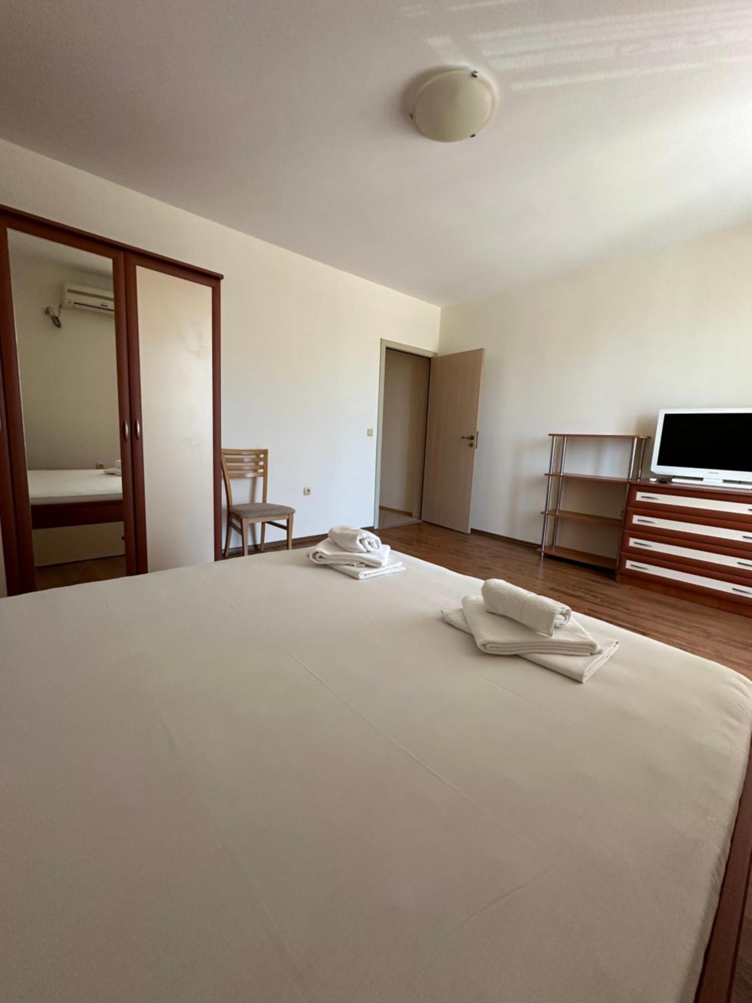 Psb Apartments In Midia Resort Aheloy Bagian luar foto
